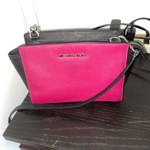Michael Kors Crossbody